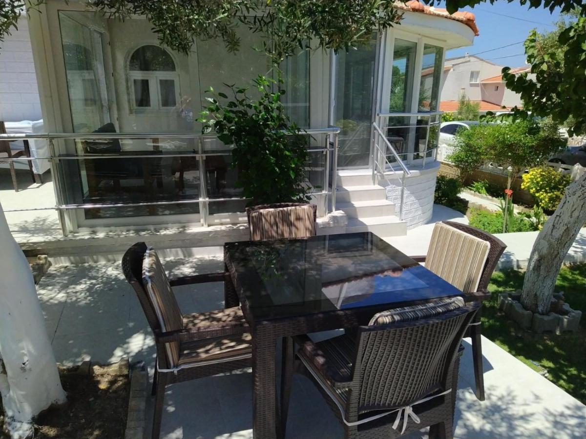 Cesme Burcu Sitesi Yaman Villa Exterior foto