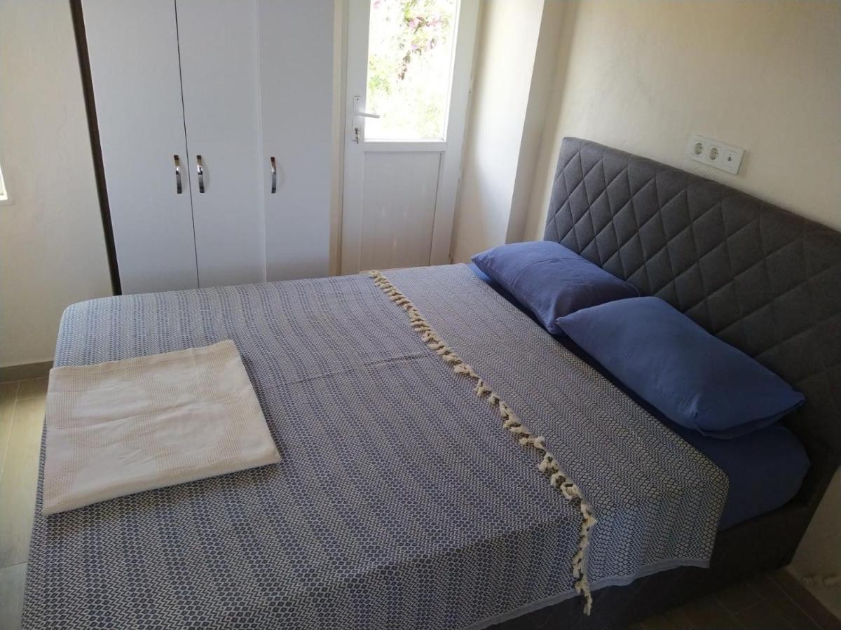 Cesme Burcu Sitesi Yaman Villa Exterior foto