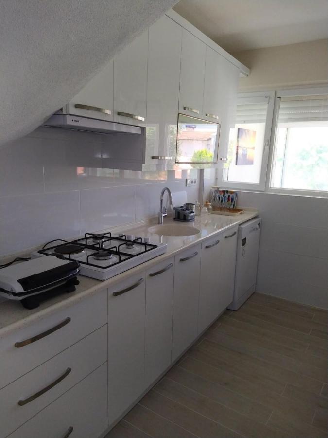 Cesme Burcu Sitesi Yaman Villa Exterior foto