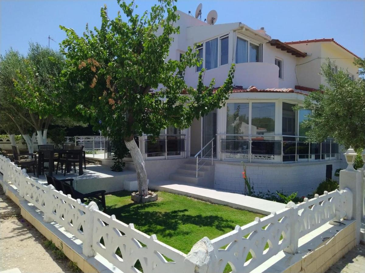Cesme Burcu Sitesi Yaman Villa Exterior foto