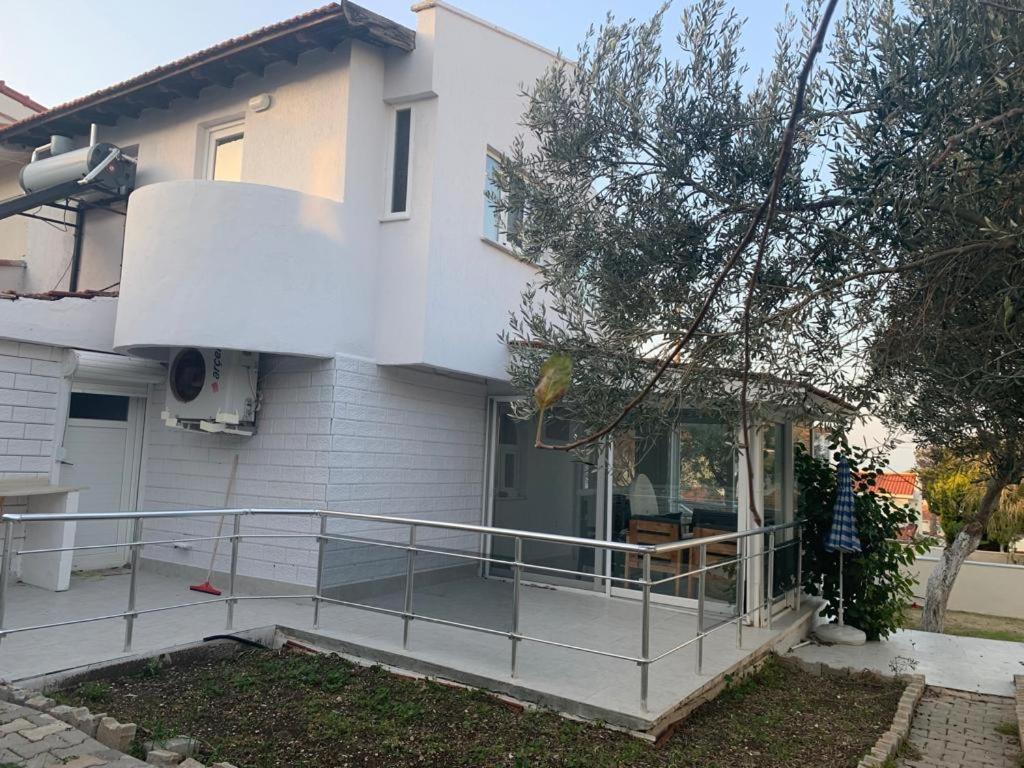Cesme Burcu Sitesi Yaman Villa Exterior foto